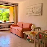 아파트 Appartamento- La Casa Del Mirto- 포르투로톤도