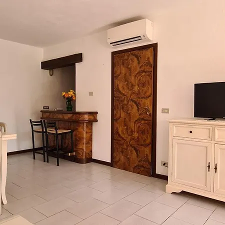 Appartamento- La Casa Del Mirto- *