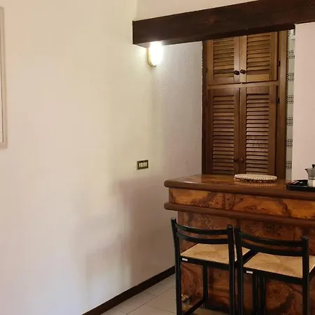 Апартаменты Appartamento- La Casa Del Mirto-